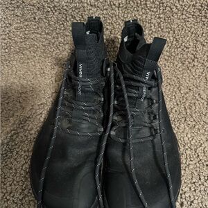 Vivo barefoot Black Athletic Shoes for Men